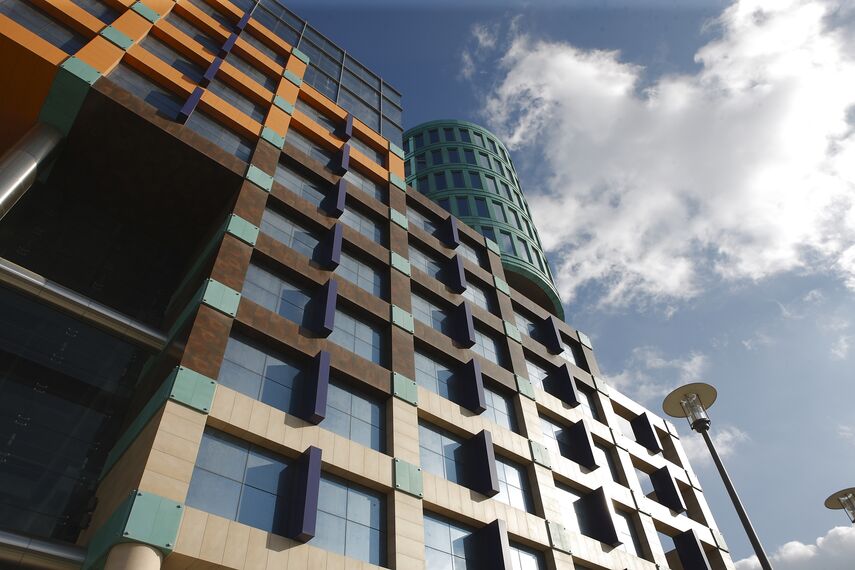 ConceptWall 50 Murs rideaux - Office building Shur Plaza situé à Baku, Azerbaïdjan