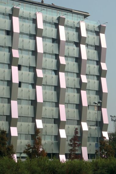 ConceptWall 60 Murs rideaux et CS 86-HI (c) Systèmes annulés - Complexe immobilier Apartments Famagosta situé à Milan, Italie