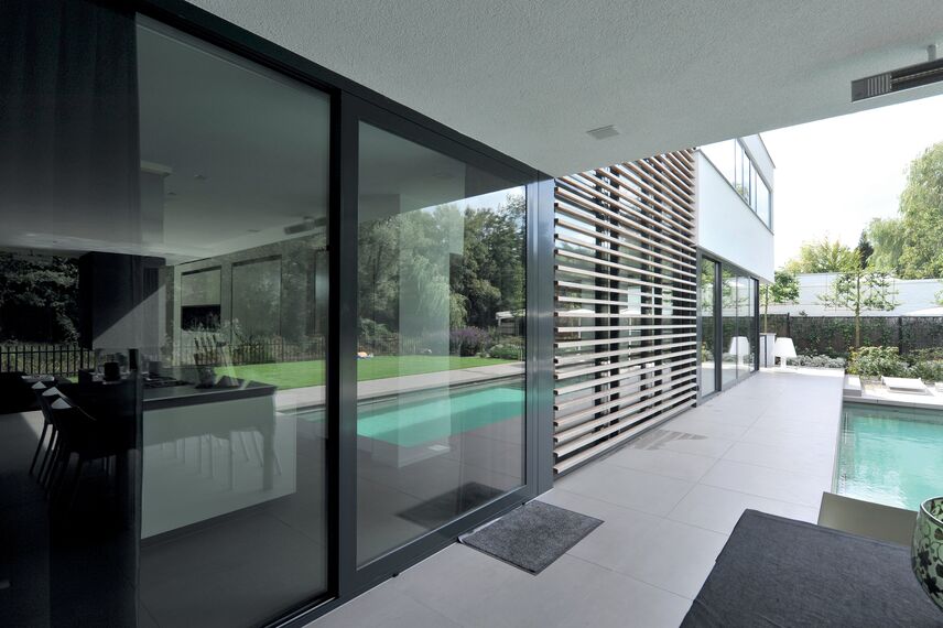 ConceptSystem 68 Portes et ConceptSystem 68 Fenêtres - Villa Oisterwijk situé à Oisterwijk, les Pays-Bas