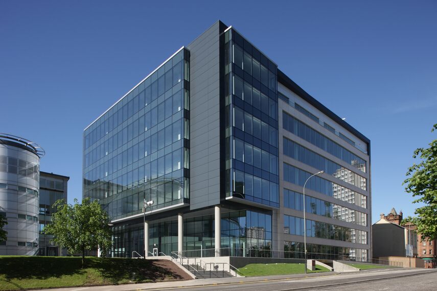 ConceptWall 50 Murs rideaux - Office building Broadway One situé à Glasgow, Royaume-Uni