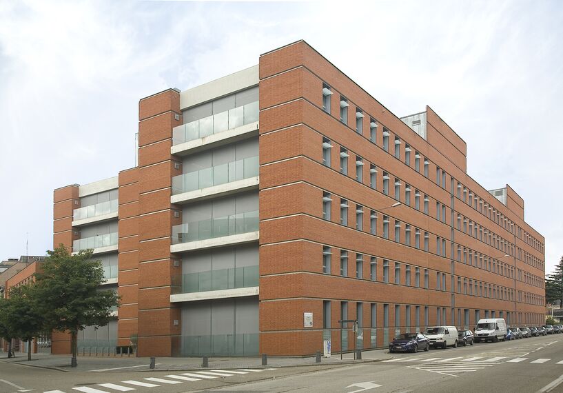 College/University Flemish Administrative Centre situé à Hasselt, Belgique