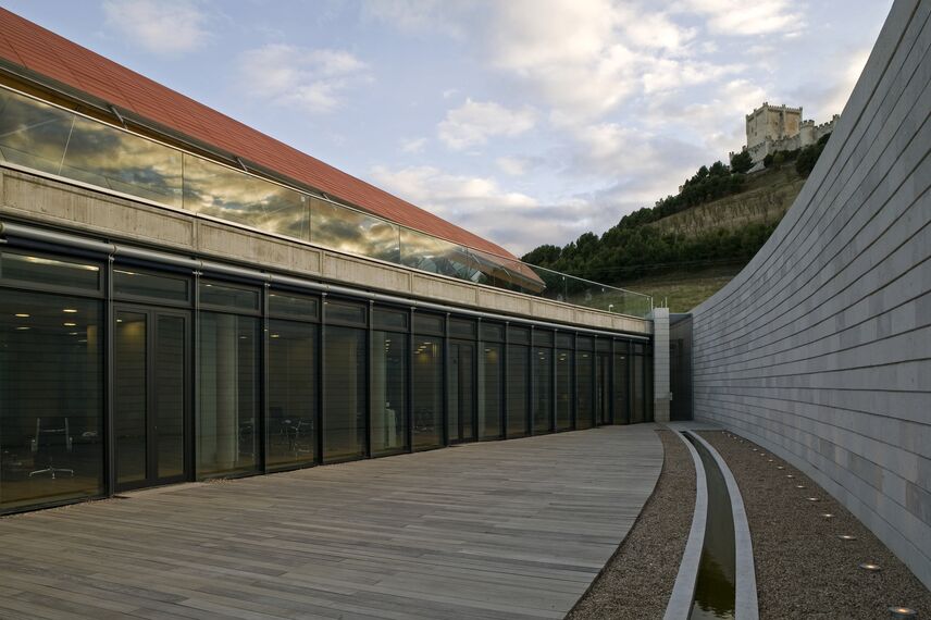 ConceptWall 50 Murs rideaux - Bodega/Wine cellar Bodegas Protos situé à Valladolid, Espagne