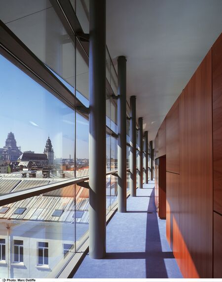 ConceptWall 50 Murs rideaux - Office building Brussels Parliament situé à Brussels, Belgique