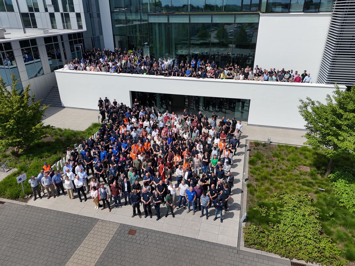 Photo de groupe au Campus reynaers .