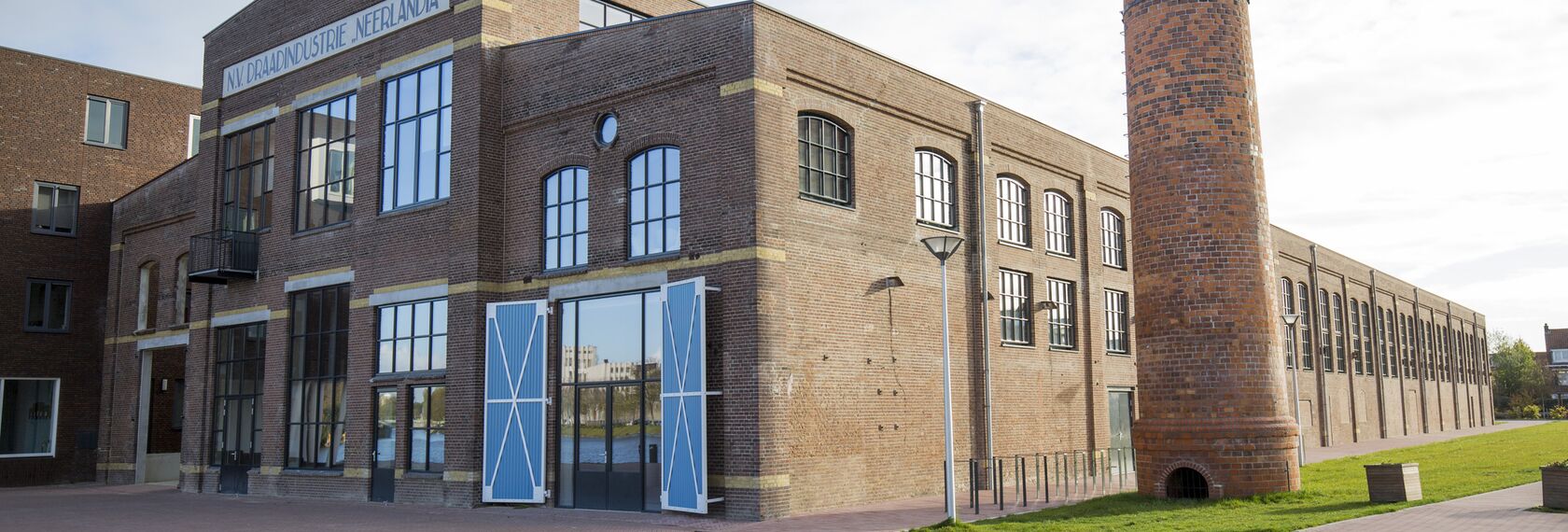 CS 24-SL (c) Cancelled Systems, SlimLine 38 Standard Windows and SlimLine 38 Classic Windows - Neerlandia located in Utrecht, The Netherlands