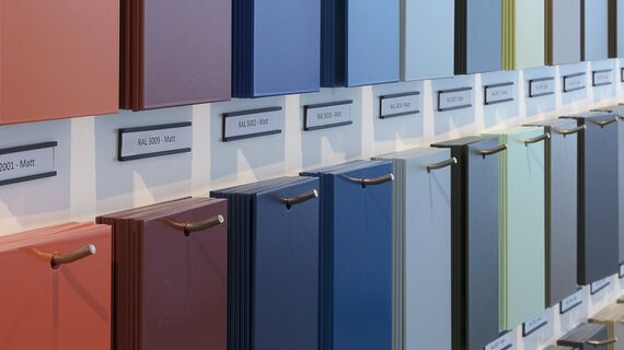 Close-up of colour sample wall in the Reynaers Experience Room.