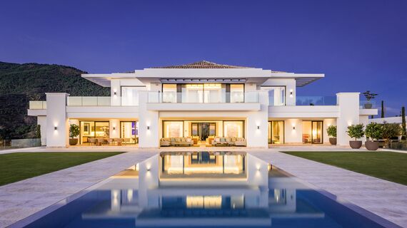 HiFinity Sliding & Folding, ConceptSystem 77 Windows and EcoSystem 50 Windows - Heaven 11 located in Marbella, Spain