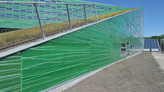 ConceptWall 50 Murs rideaux, EcoSystem 50 Fenêtres et EcoSystem 50 Portes - College/University Centre for Life Sciences situé à Groningen, les Pays-Bas