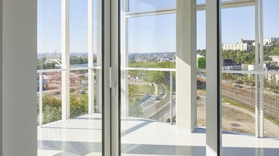 ThermoSystem 68 Windows and ConceptPatio 68 Sliding & Folding - Residental/Project Tour Ycone located in Lyon, France