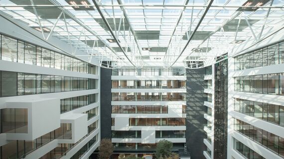 CW 50-SC Murs rideaux - Office building Gateway & Passport situé à Zaventem, Belgique
